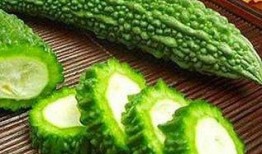 候府吃瓜日常番外免费,瓜田里的秘密与阴谋